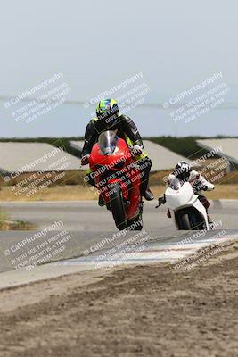 media/May-26-2025-Lets Ride (Mon) [[3bf1de1d65]]/B Group/1220pm (Wheelie Bump)/